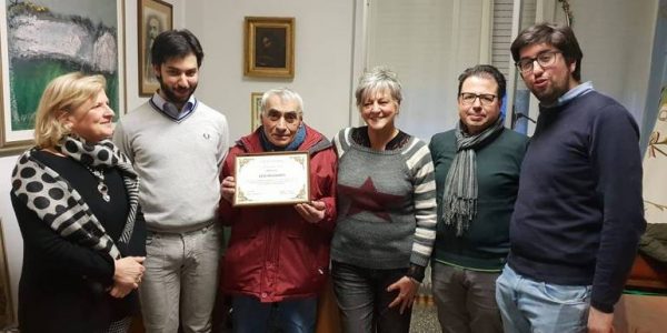 Una-targa-al-calzolaio-Negosanti_articleimage