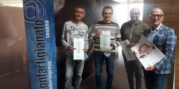 12725414-5765-48f5-9ab0-2be7427fa99a