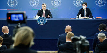 Italian PM Mario Draghi and Health Minister Roberto Speranza