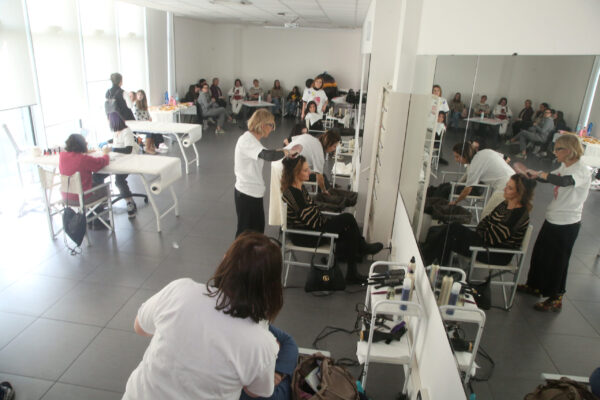 CESENA CONFARTIGIANATO UNA PIEGA PER LO IOR ISTITUTO ONCOLOGICO ROMAGNOLO