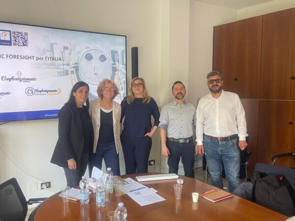 f958f13f-49d3-4aa1-8dd5-8d486e97d041