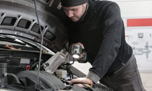 Confartigianato Riparazioni: “Automotive, transizione green con gradualità e non solo elettrico””