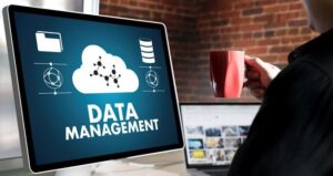 LA GOVERNANCE DEI DATI NON E’ (PIU’) UNA QUESTIONE INFORMATICA CHE RIGUARDA SOLO PASSWORD E ANTIVIRUS, MA TOCCA TUTTA L’AZIENDA.