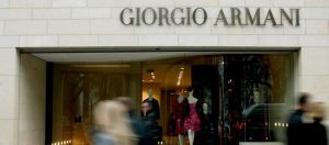 “In ogni creazione di Armani l’essenza sublime del lavoro artigiano”