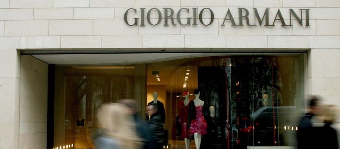 “In ogni creazione di Armani l’essenza sublime del lavoro artigiano”